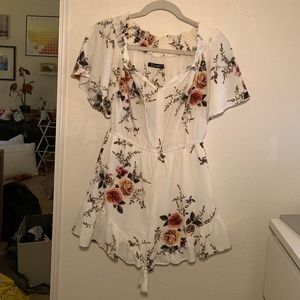 Floral Romper Size M